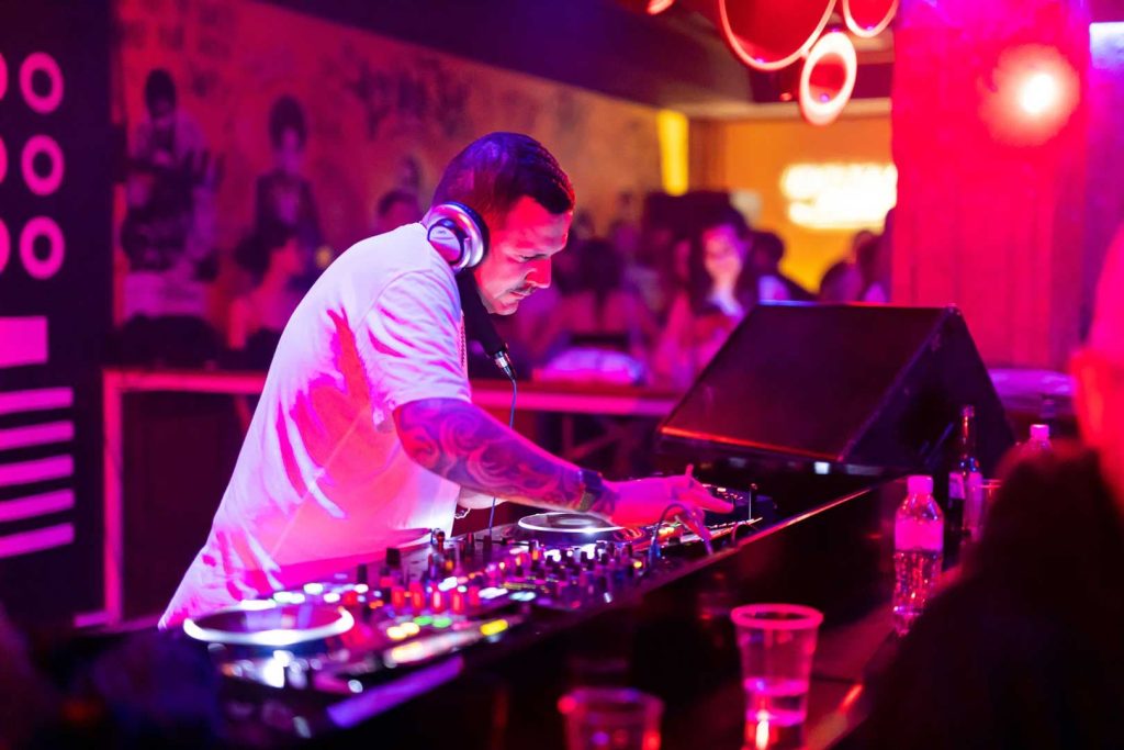 Nightlife in Tirana 2026